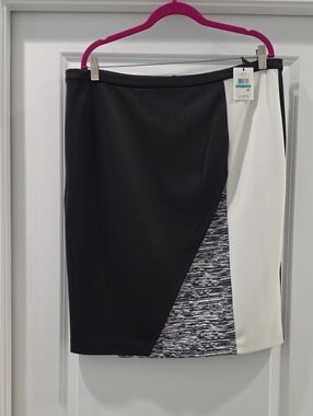 Calvin Klein Colorblock Black and White Pencil Skirt